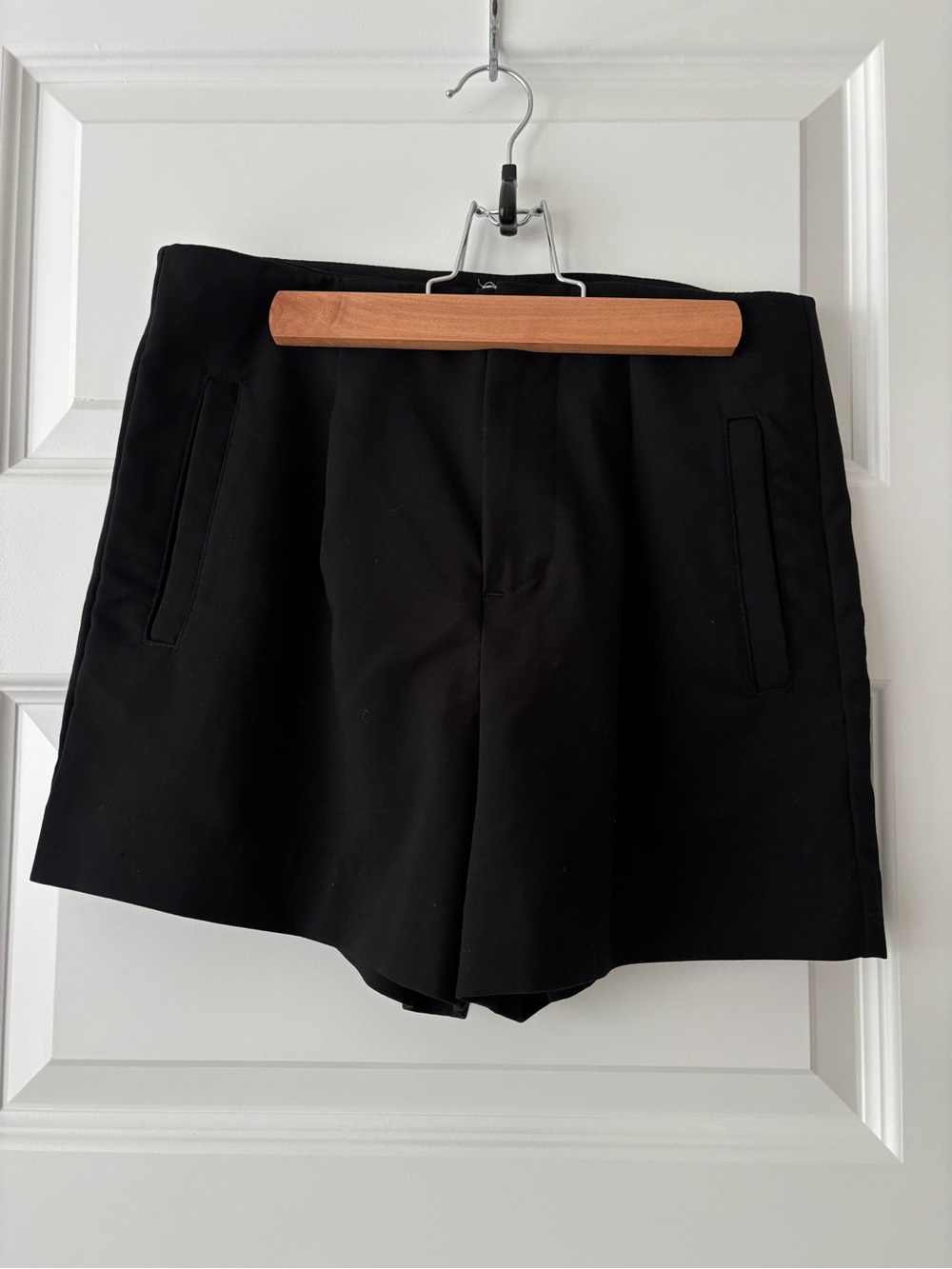 A New Day Black Women's Tailored Shorts Shorts 4